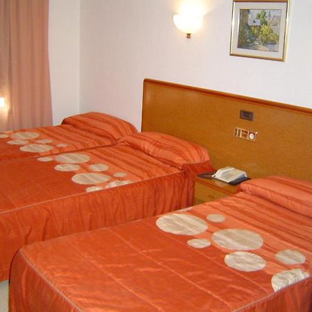 Hotel Lazaro カラモチャ エクステリア 写真